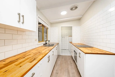 Shepparton East 3chambre Renovated Home with Town water in Shepparton East!!!