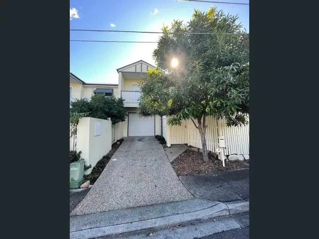 3 Bed house Available in Fairfield