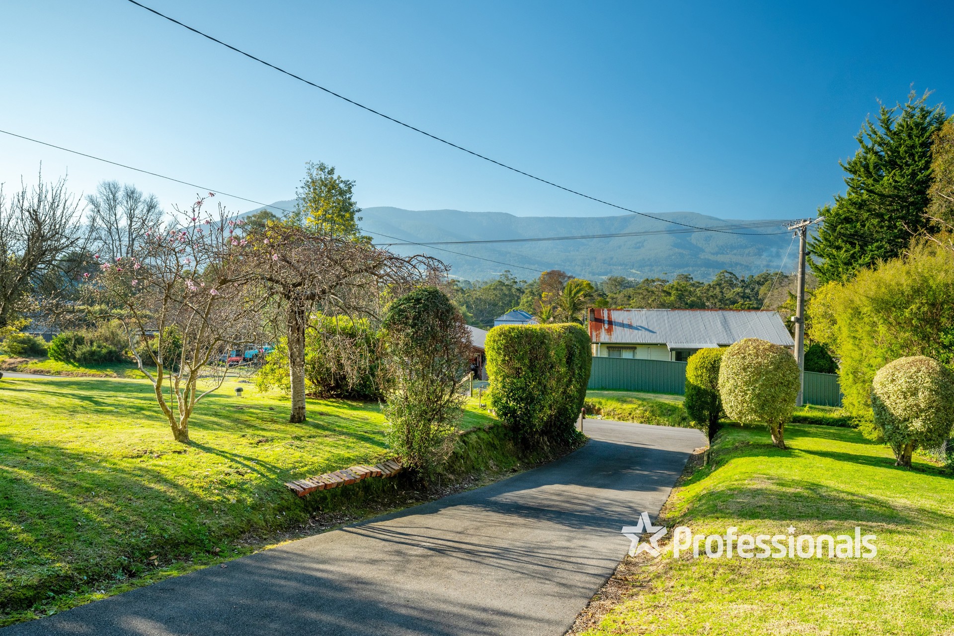 12 CRESCENT RD, YARRA JUNCTION VIC 3797, 0 habitaciones, 0 baños, House