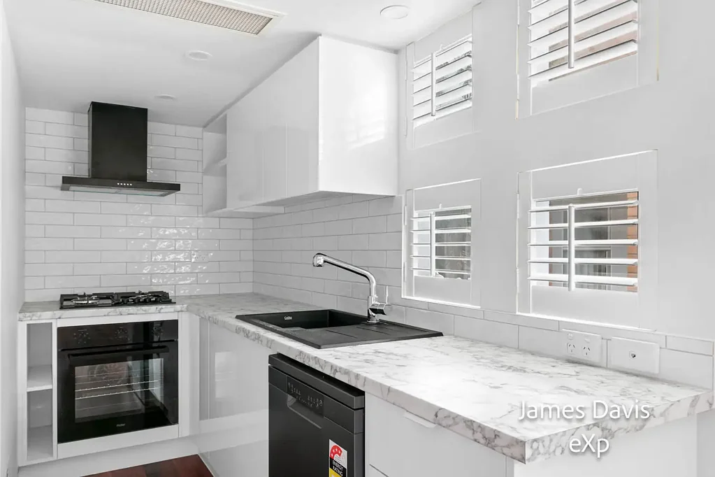Northcote 1房  Boutique Style, City Views & Unbeatable Northcote Lifestyle