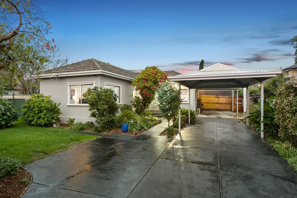 19 Aubrey Grove, Boronia, VIC 3155