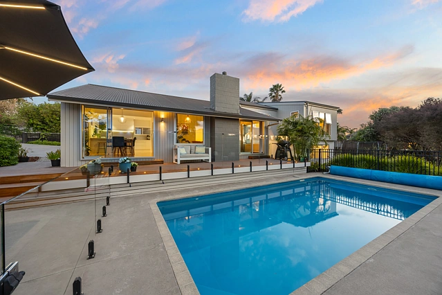 22 Sunnyhill Crescent, Sunnyhills, Manukau City