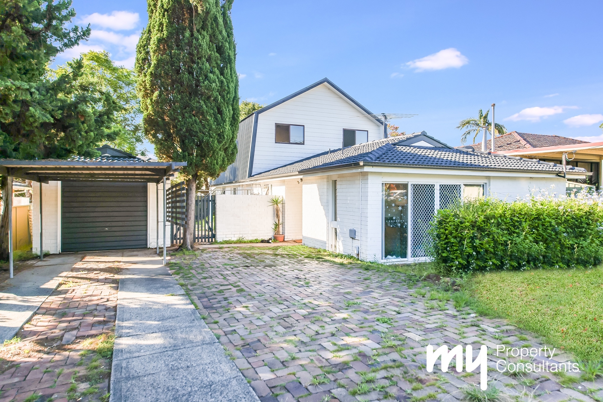 12 ARNOLD ST, LEUMEAH NSW 2560, 0 chambres, 0 salles de bain, House