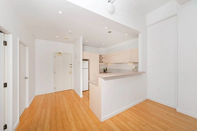 Beautiful approx 90 sqm apartment