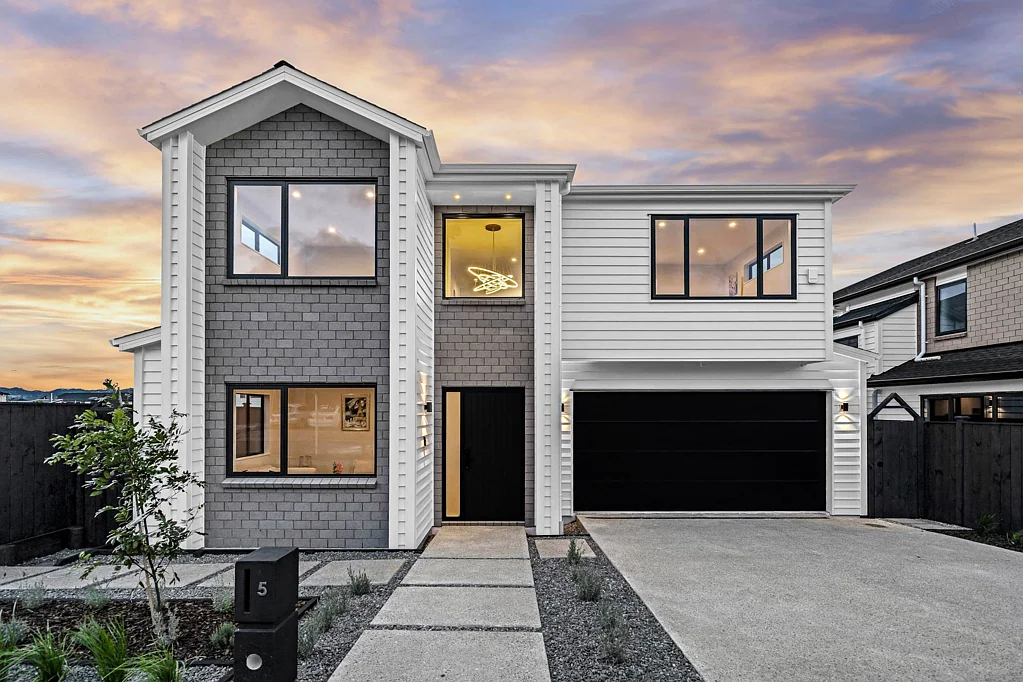 Karaka 7 Slaapkamer Brand new 7-bedroom coastal luxury in Karaka