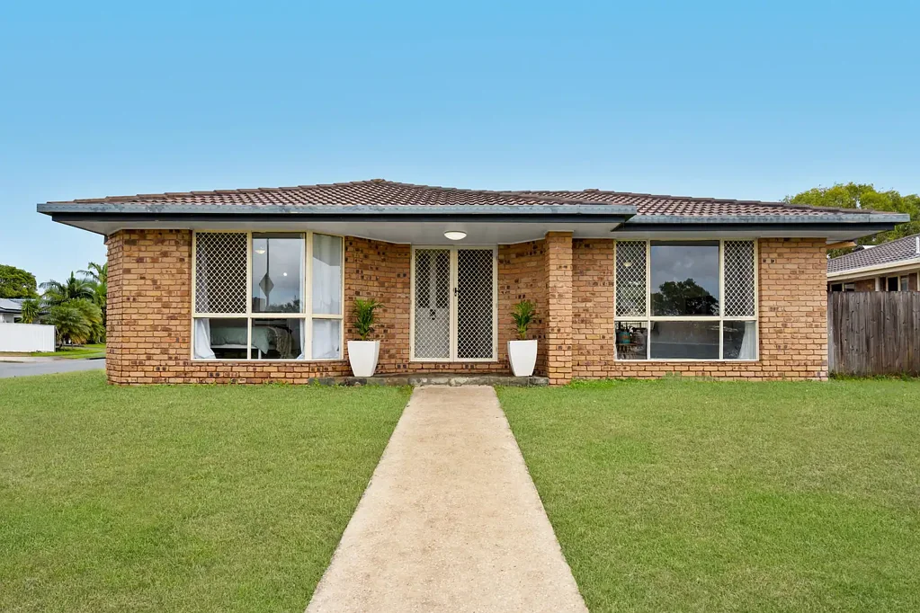 1 Spinebill Street, Burleigh Waters, QLD 4220