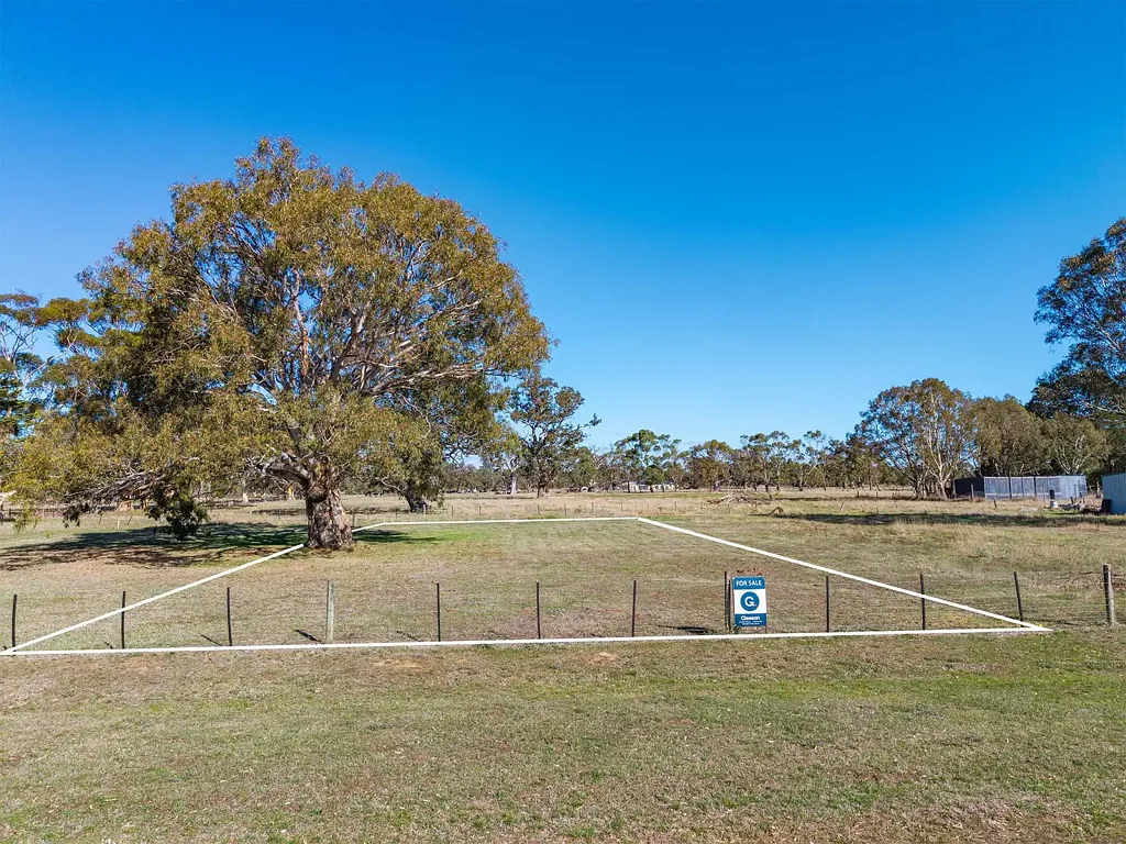 Dunkeld  Twin Titles with Iconic Grampians Outlooks