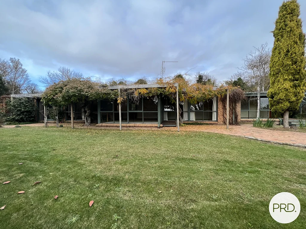 Large Block with Established Gardens