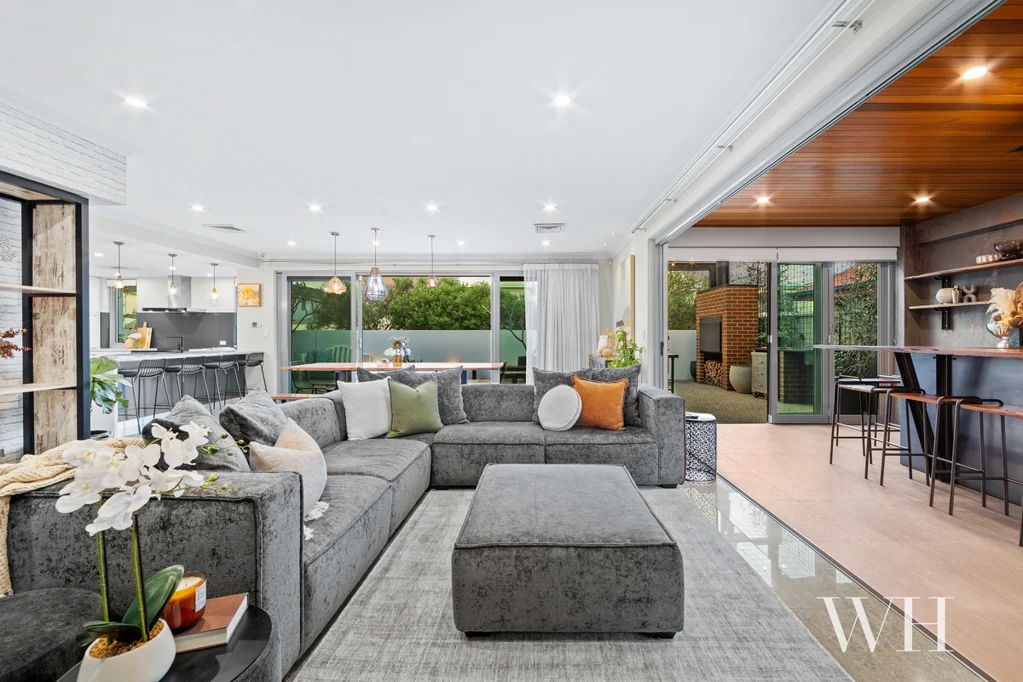 1 Waterford Street, Beaconsfield, WA 6162