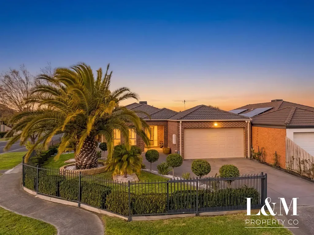 Roxburgh Park 4બેડરૂમ Spacious Family Living with Exceptional Extras