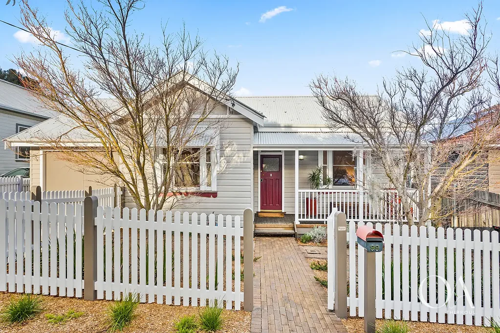 Thirroul 5Phòng ngủ Characterful, Contemporary, Convenient