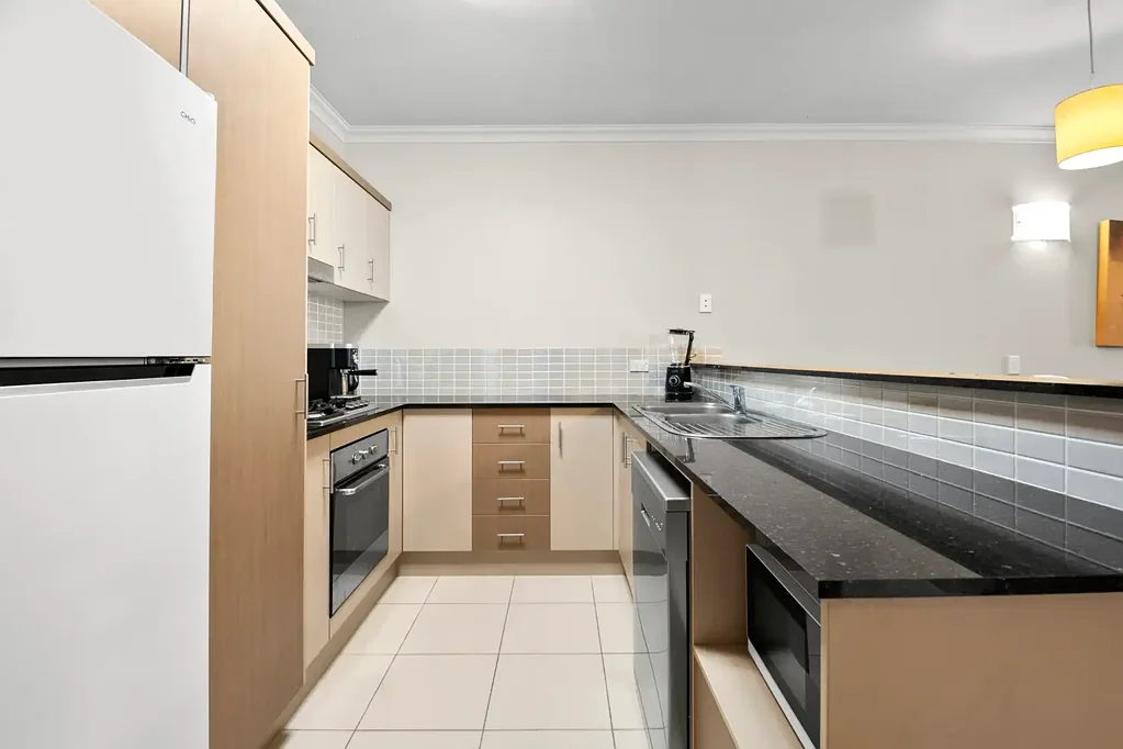 241/12 Gregory Street, Westcourt, QLD 4870