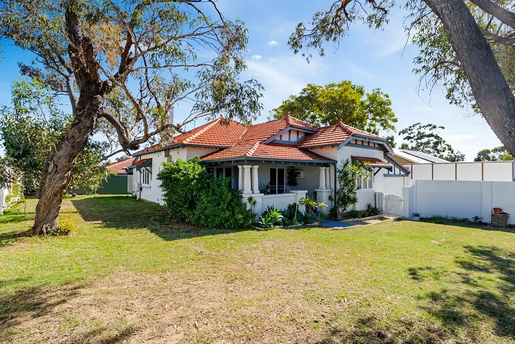 Palmyra 3房  UNDER OFFER!