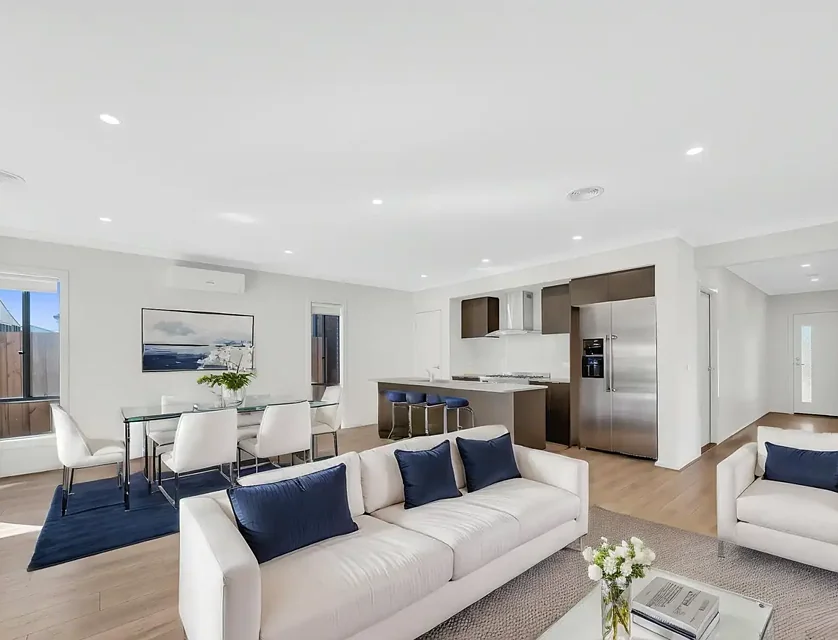 17 Maroon Way, Diggers Rest, North West Melbourne, 4 ਕਮਰੇ, 2 ਬਾਥਰੂਮ, House