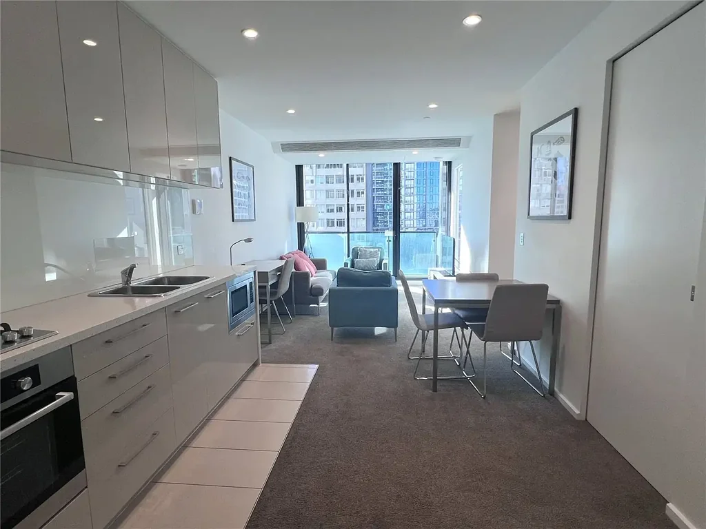 Furniture 2 Bedroom Apartment close to Southern Cross Station