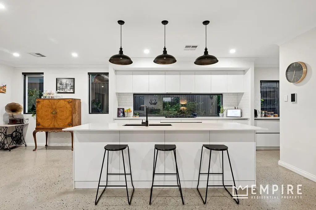 38 Gibson Street, Beaconsfield, WA 6162