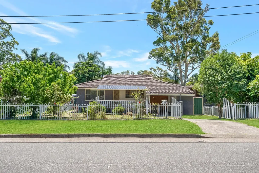 30 Bligh Avenue, Lurnea, NSW 2170