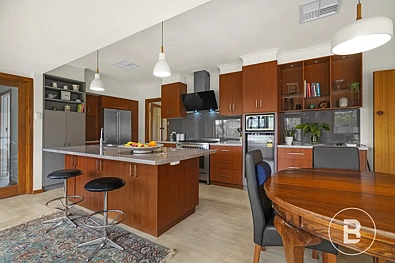 708 Laurie Street, Mount Pleasant, VIC 3350, 4 slaapkamers, 2 badkamers, House