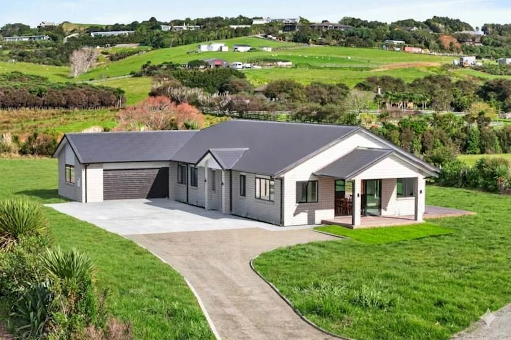 Mangawhai 4 Bedroom BRAND NEW LUXURY LIFESTYLE HOME!!!
