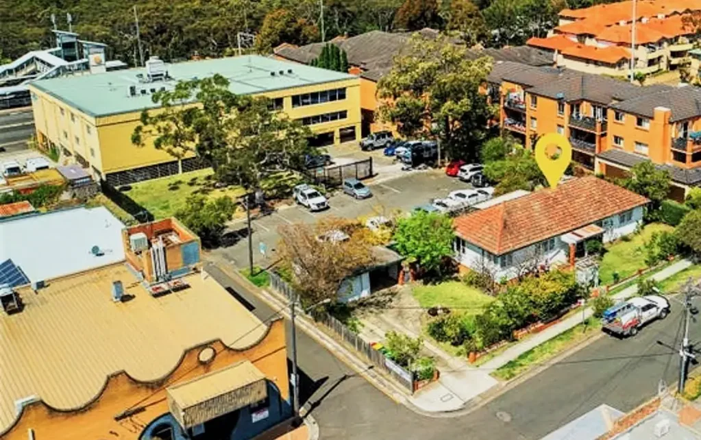 Engadine 20Zimmer COMMERCIAL CORE DEVELOPMENT SITE - POSITION, POSITION, POSITION