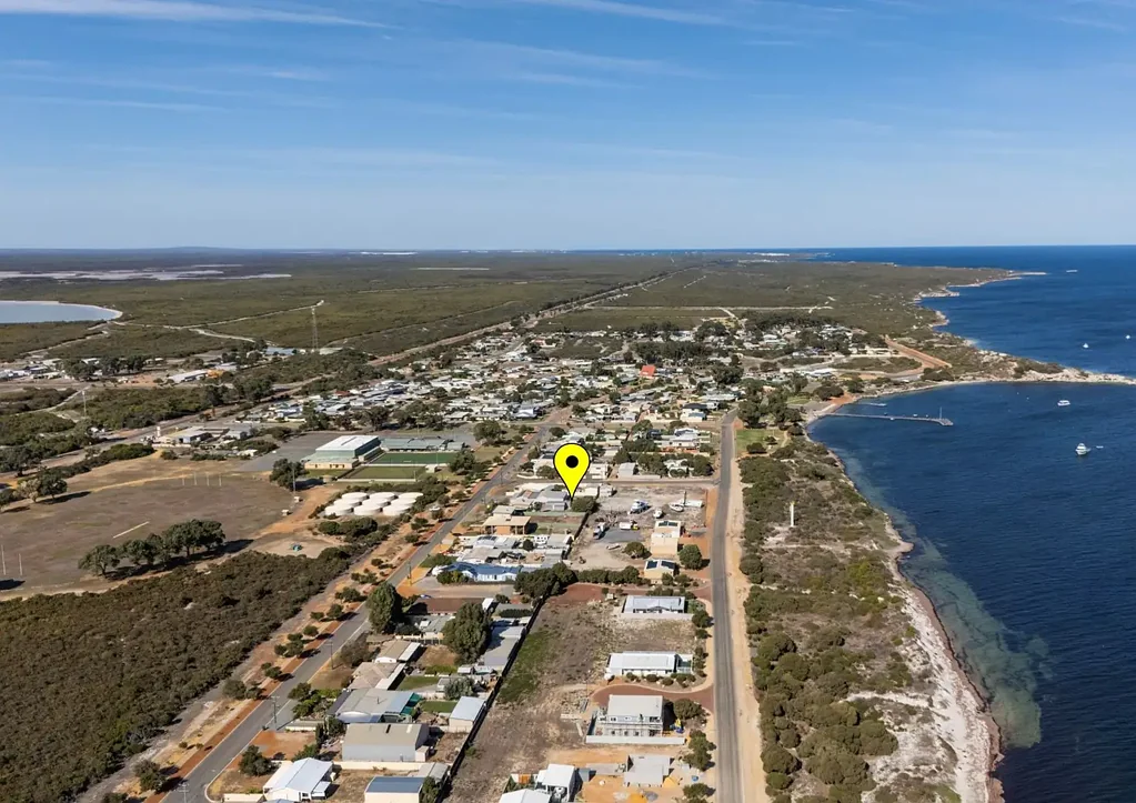 45 Nairn Street, Leeman, WA 6514