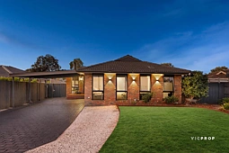 11 Richborough Grove, Ferntree Gully