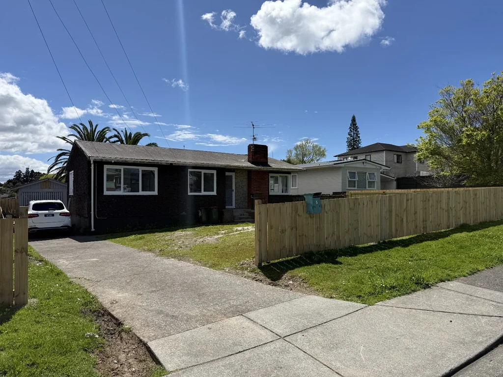 5 Daytona Road, Henderson,