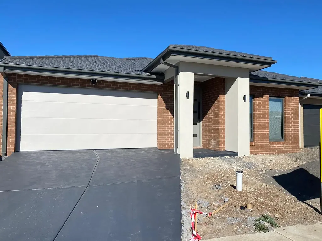 Brand New Carlisle Masterpiece - North Facing & Move-In Ready