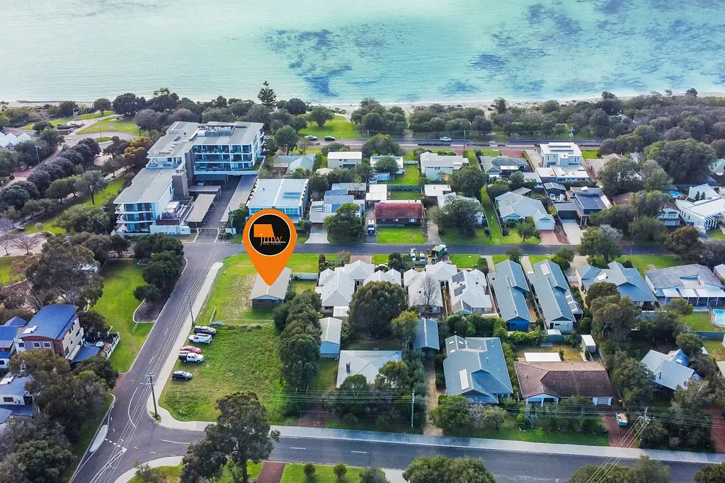 Dunsborough 3房  BLUE CHIP BEACHSIDE OPPORTUNITY WITH ENDLESS FUTURE POTENTIAL