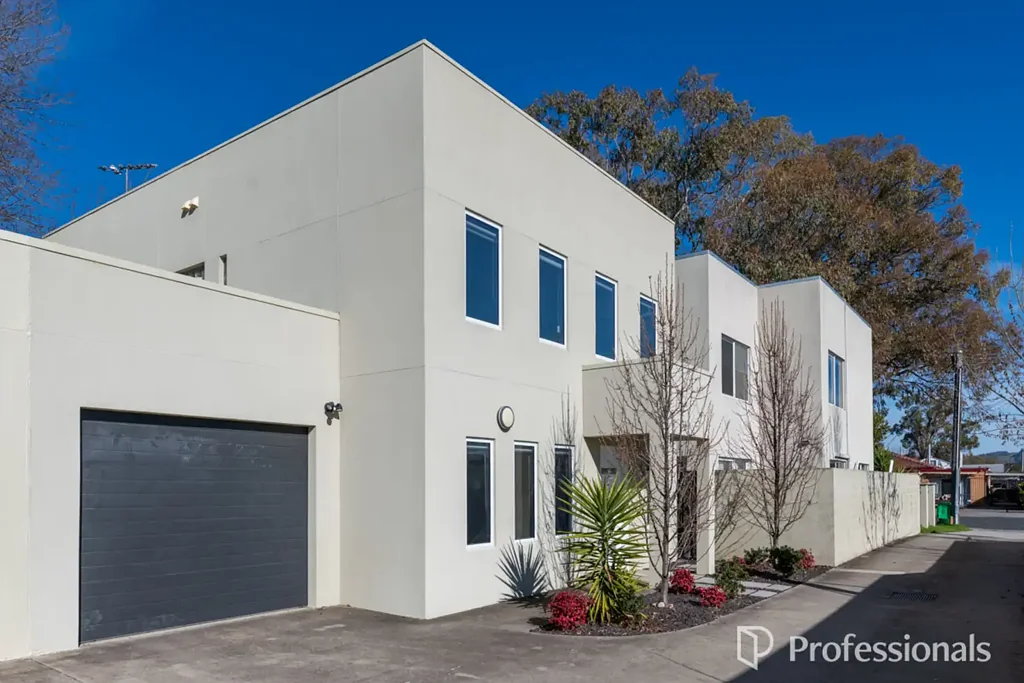 CENTRAL EXECUTIVE TOWNHOUSE
