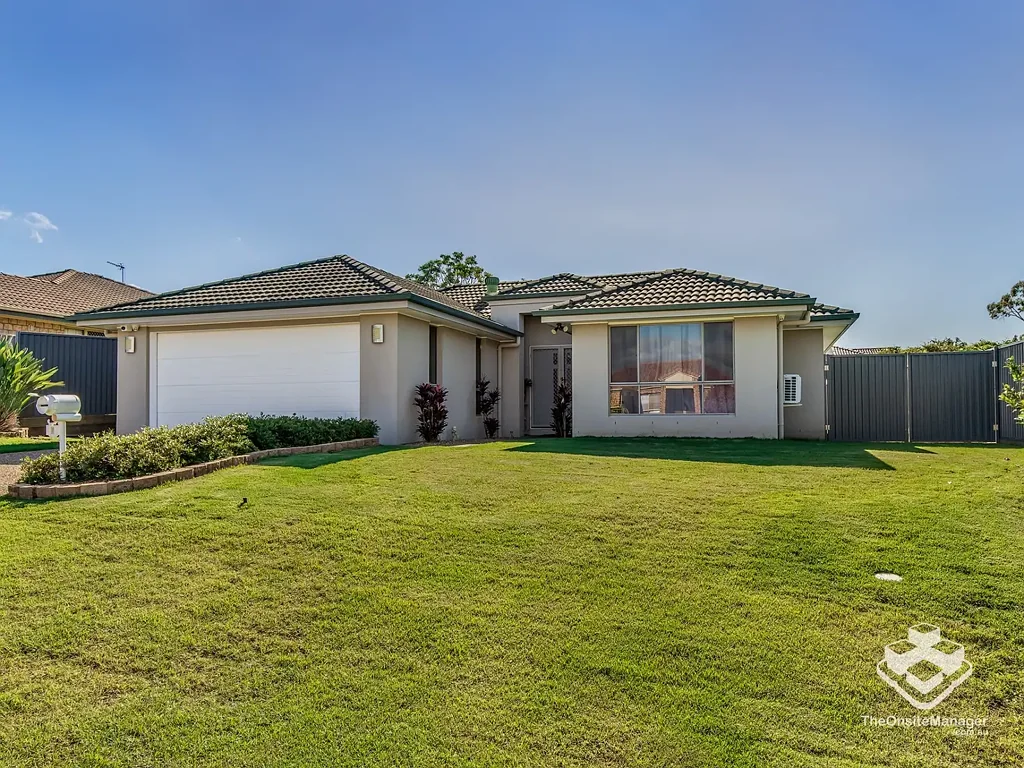 Upper Coomera 4房  Big House, Quiet Street, Side Access