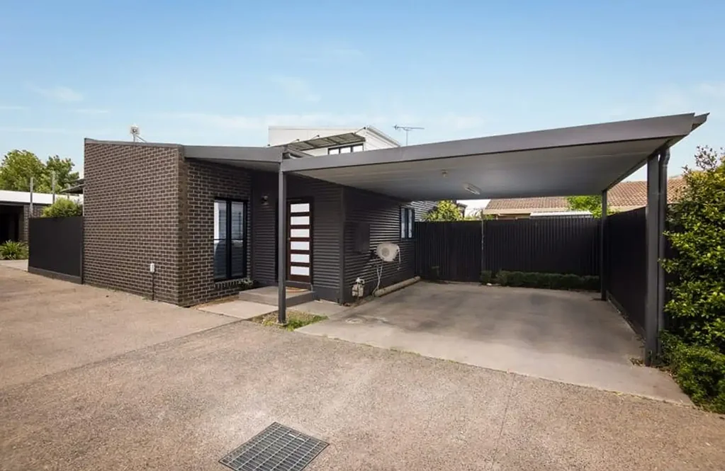 2/9 Pryors Road, Horsham, VIC 3400