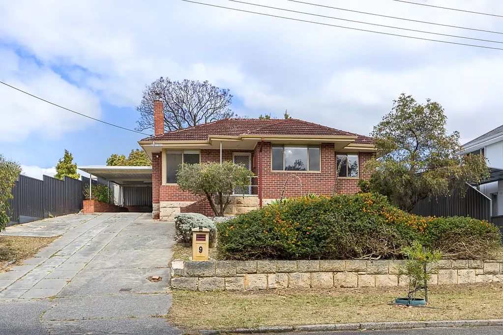 Embleton 3ਬੈੱਡਰੂਮ A RARE OPPORTUNITY - OUTSTANDING GOLF COURSE FRONTAGE!