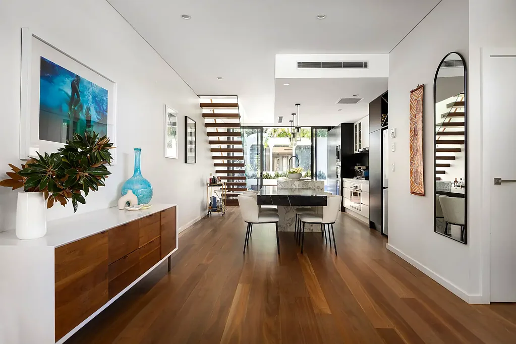 10 Hough Street, Bondi Junction, NSW 2022