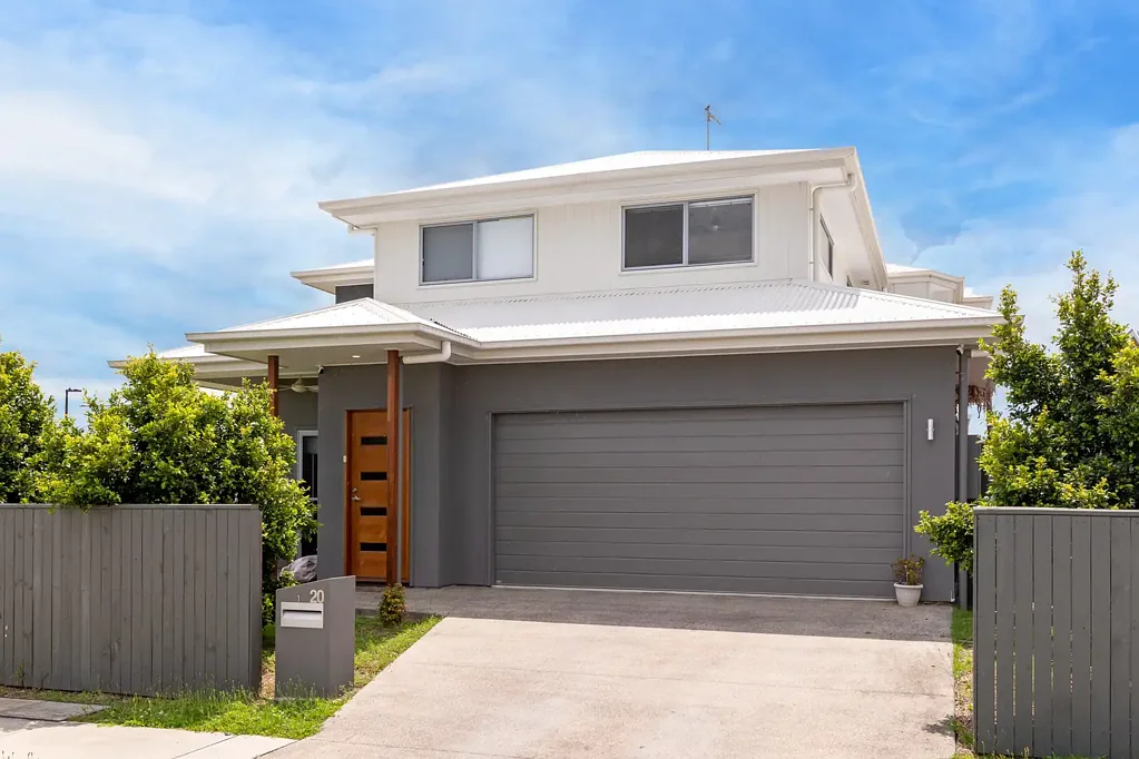 Nirimba 3房  Bigger. Better. And Not Your Standard Duplex.