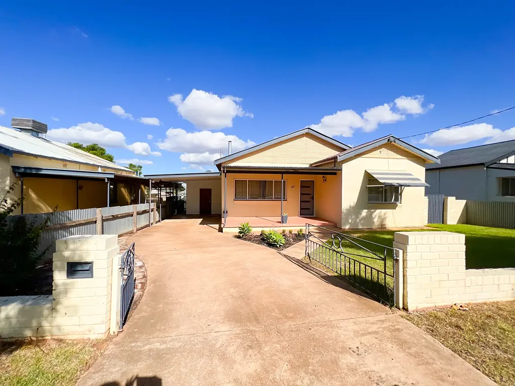 Ray White Real Estate Parkes
