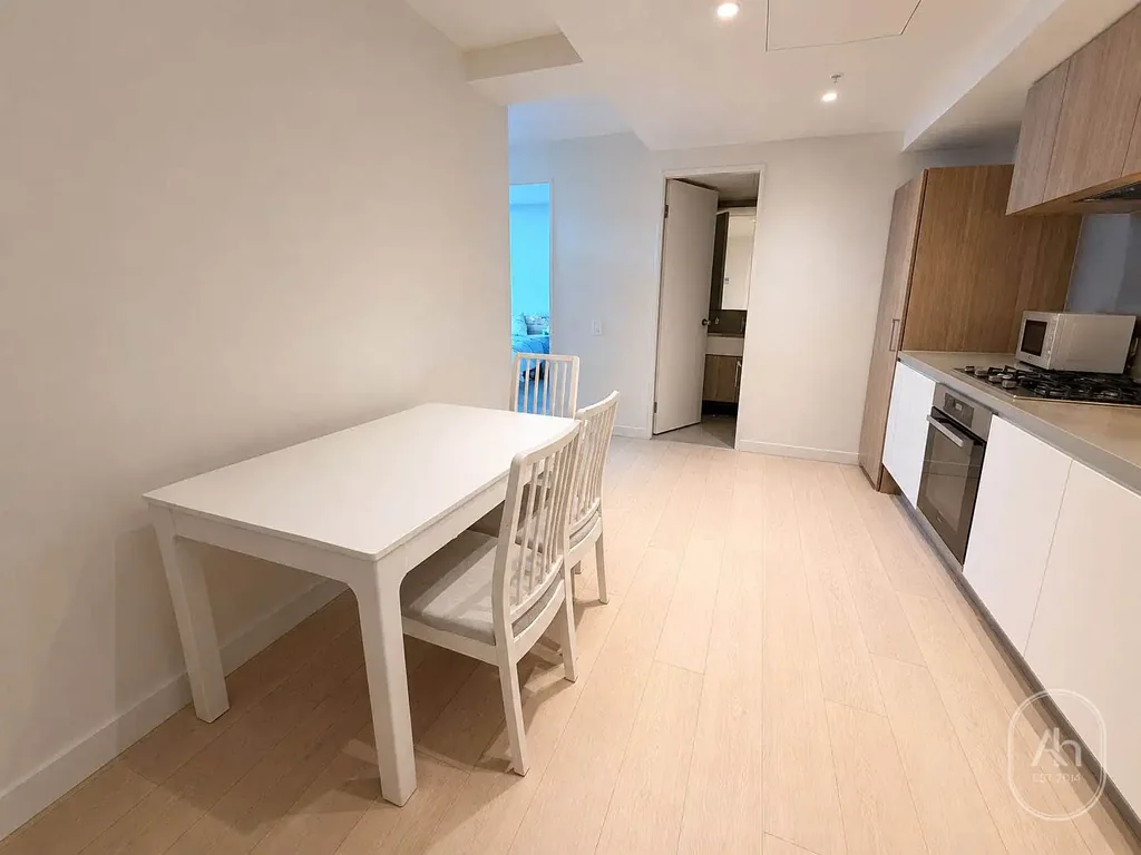 Fully Furnished 3-Bedroom Apartment in Queens Place – Premium CBD Living