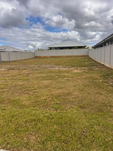 Sussex Inlet Vacant Registered Land in Sussex Inlet Golf Village Ready