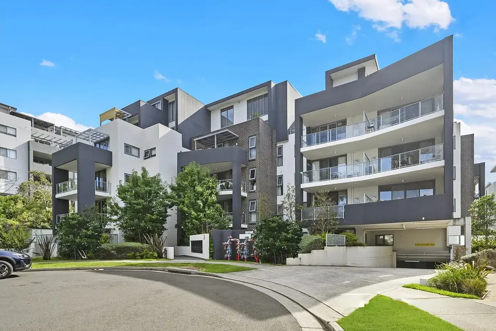 Prime Location 2 Bed Epping Apartment