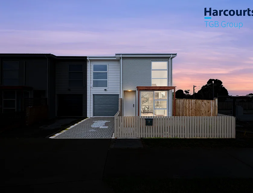 7 Karikari Crescent, Takanini, Papakura, 4 ਕਮਰੇ, 2 ਬਾਥਰੂਮ, Townhouse