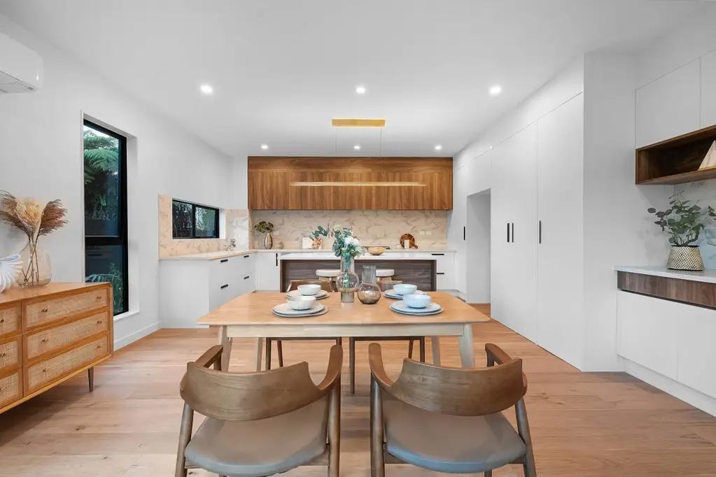 Forrest Hill 4 Bedroom Modern Living in a Prime Location
