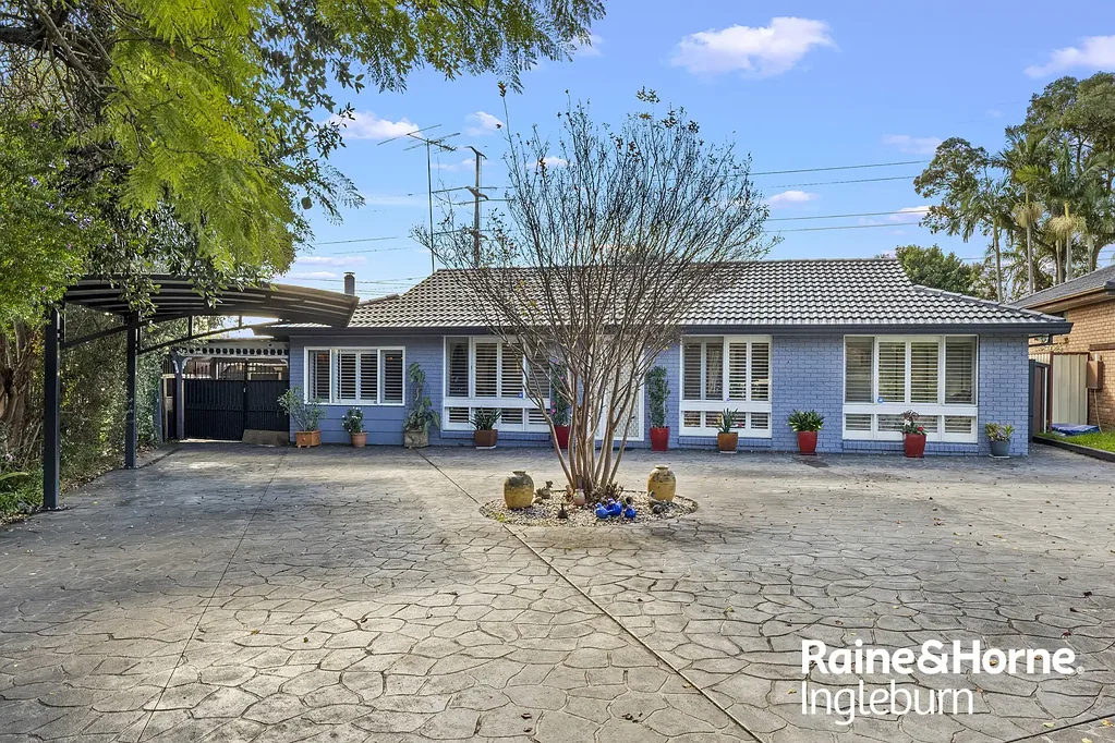 Minto 3침실 BEAUTIFULLY RENOVATED HOME | SIMPLY MOVE IN & ENJOY