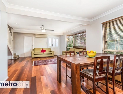 10/135 Park Road, Yeerongpilly, Brisbane - Southern Region, 3 ਕਮਰੇ, 2 ਬਾਥਰੂਮ, Townhouse