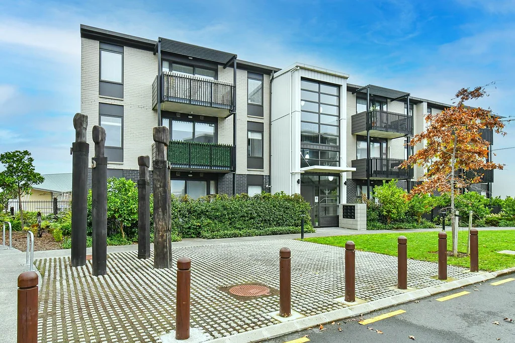 Otahuhu 2房  Embrace Effortless Living Today