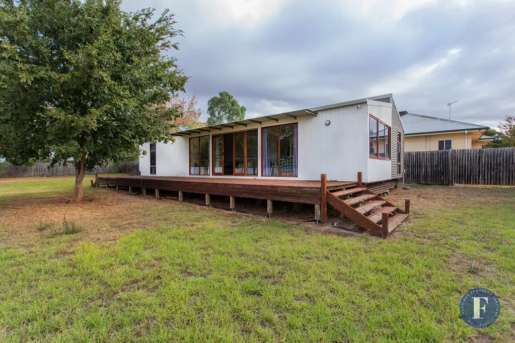 76 Lyall Street, Cowra, NSW 2794