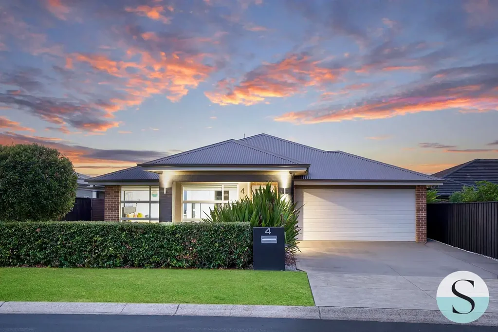 4 Kural Crescent, Fletcher, NSW 2287