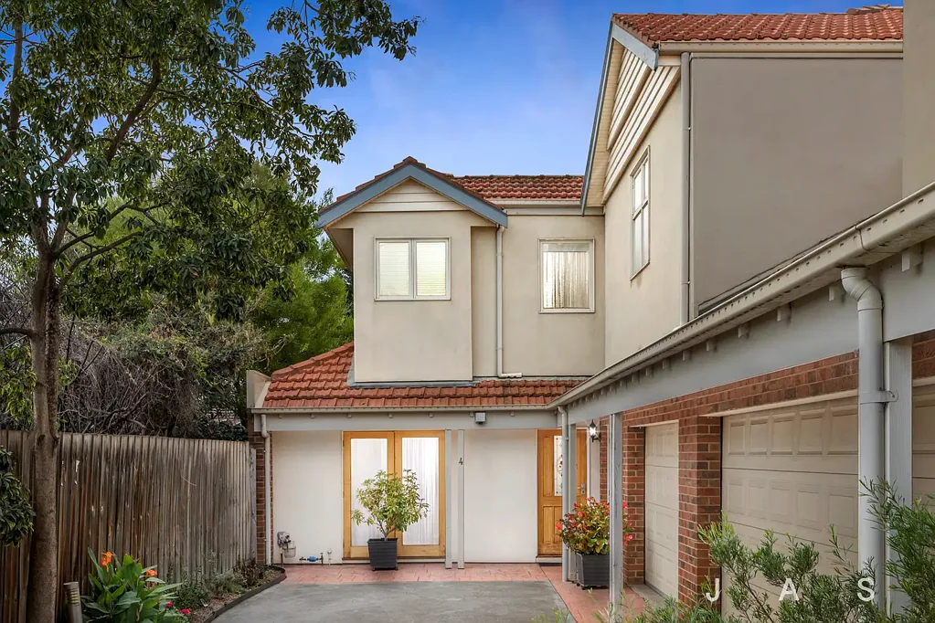 West Footscray 3房  Designed For Easy Living, Positioned For Convenience