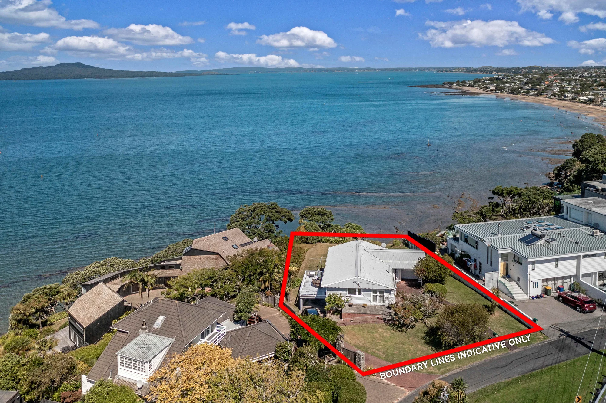 Castor Bay 3房  Breathtaking views - Clifftop opportunity