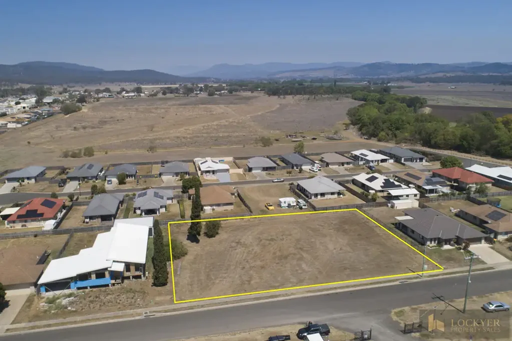Laidley FOR SALE BY TENDER — 3 Lot Development Opportunity