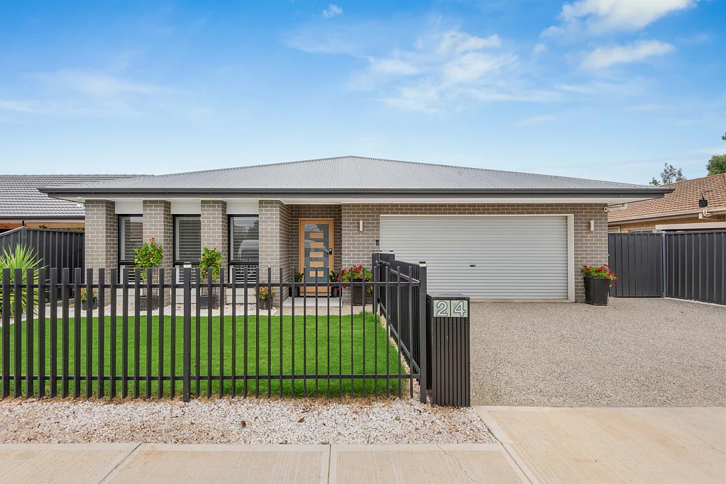24 Charles Street, Ascot Park, SA 5043